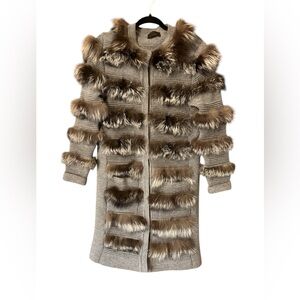 Jo No Fui fox hair jacket